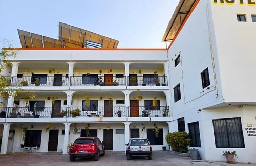 Tuxtla Gutierrez Hotel | Hotel Villa Esmeralda