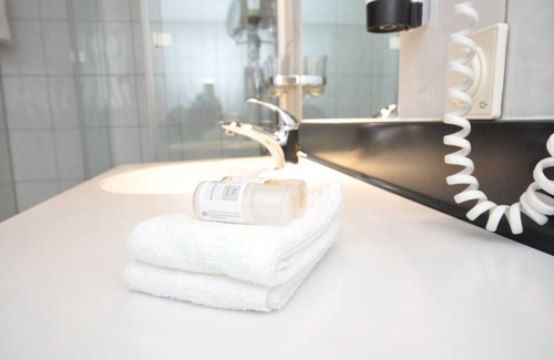 Waldperlach Hotel | Hotel Villa Waldperlach