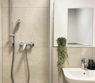 Untergrombach Wohnung | Hotel weisses Lamm