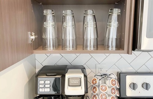 Draper Wohnung | HotTub/Gym/KingBed/FiberInternet/PetFriendly