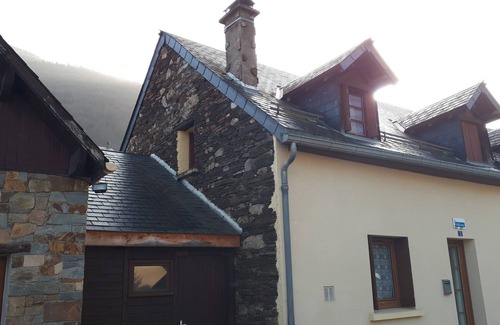 Saint-Mamet Haus | Haus 70 m2 in der Nähe von Thermalbädern, Gondel (1,5 km)