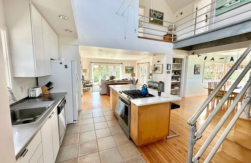 Block Island Haus | House and Guest Cottage