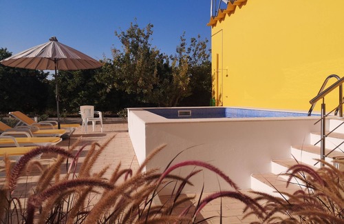 Tavira Hütte | Haus in einem Bauernhof mit Orangenbäumen