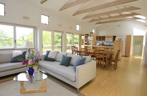 Chilmark Haus | Ideales Menemsha Haus mit privatem Strand und atemberaubendem Sonnenuntergang