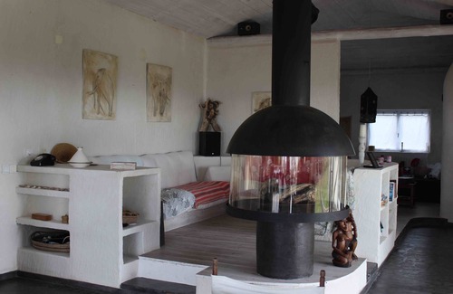 Lajes das Flores Haus | House in front of the sea (4rooms)
