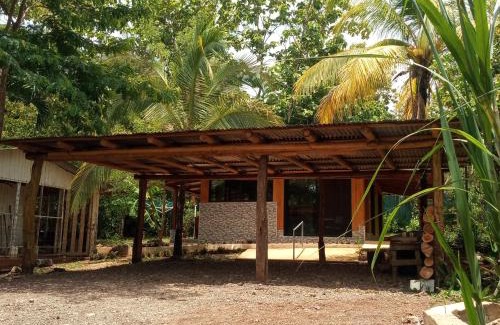 Pacuare Reserve Haus | House in Playa Carrillo