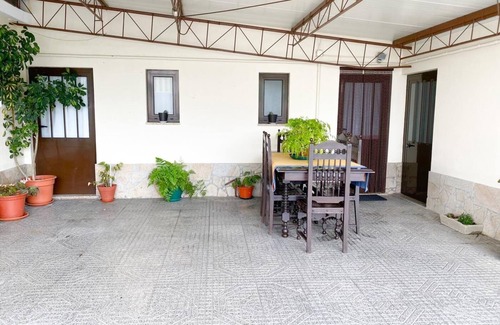 Campos Wohnung | House in Vila Nova de Cerveira with Pool and BBQ