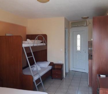 Kalamitsi Wohnung | House Meltemi