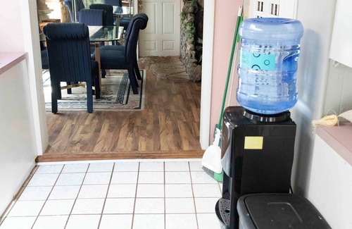 Goodson Haus | HOUSE OF JOY, A spacious home close to Pom de Terre Lake and Lake of the Ozarks