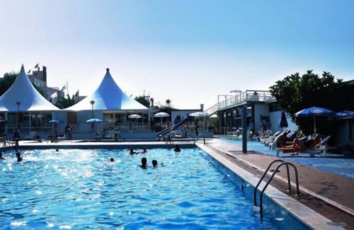 Barra Villa | ---- Haus der Streifen ----