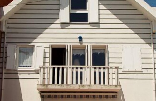 Barra Villa | ---- Haus der Streifen ----