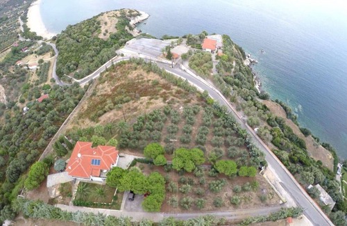 Pirgadikia Haus | Haus SOFIA - Ruhig gelegenes Haus mit großem Garten für erholsamen Urlaub