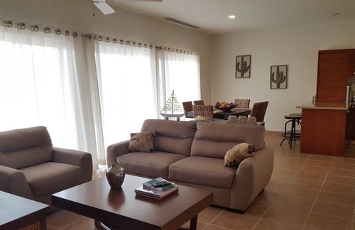 La Paz Haus | House @ das exklusivste Resort. Eine kostenlose Greenfee für Aufenthalte von mehr als 6 Tagen.