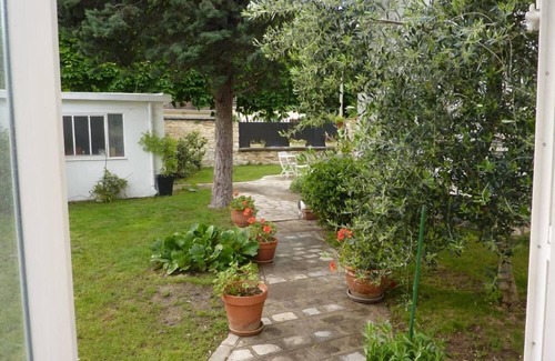 Champignol Villa | Ferienhaus / Villa - Saint Maur des Fossés