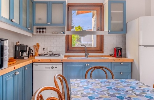 Bozcaada Haus | House w/Garden 5 min to Tuzburnu Bay in Bozcaada
