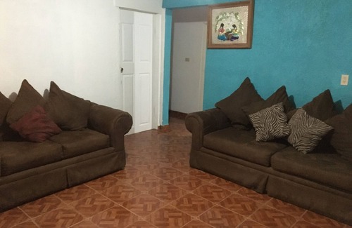 Guerrero Negro Haus | House whales 🐳🐋🐳