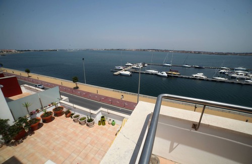 Barra Wohnung | 3-Zimmer-Maisonette-Wohnung mit Pool und Garage 100 Meter vom Strand entfernt