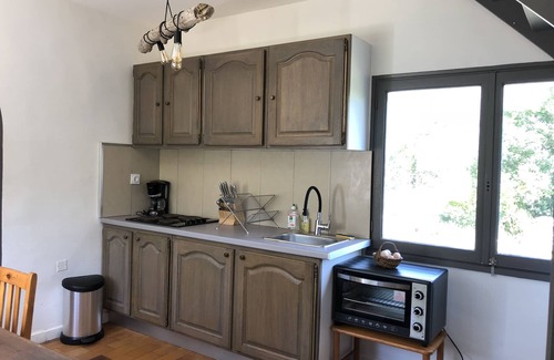 Coursegoules Haus | House with a magical view of the medieval village of Coursegoules. 30 min from the beaches