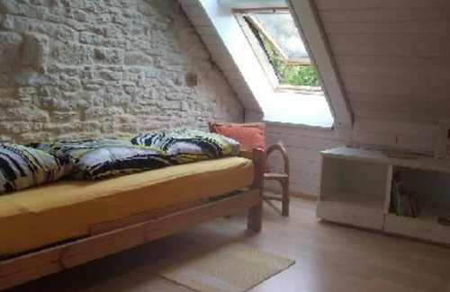 Passenans Haus | haus mit balkon und garten