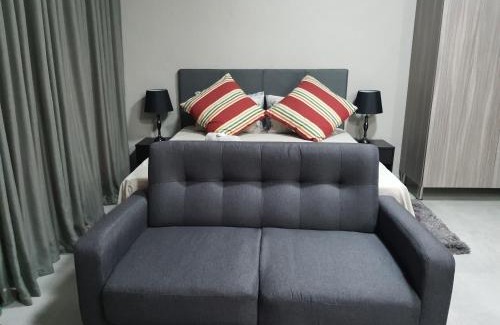 Klerksdorp Haus | Housemartin Guest House