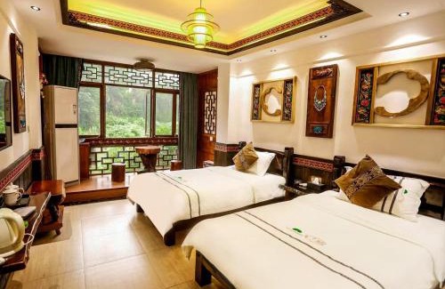 Xiangxi Haus | Huaqianshu Theme Inn 高铁免费接站或送站一次