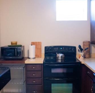 Hammondsport Wohnung | Hubbs Cellar at JS Hubbs Guest House