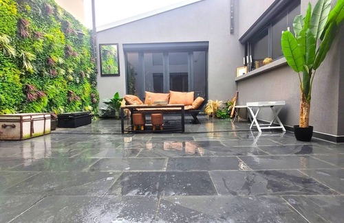 Plateau - Mont-Valerien Haus | Huge loft 10 minutes from Paris
