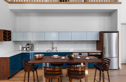 Jamesport Haus | Huge Modern Jamesport Home with Decks & Balconies Near Beaches & Wineries!