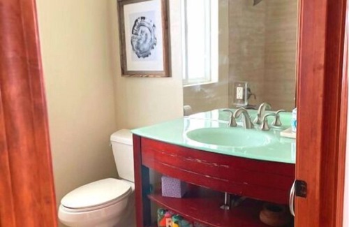 Tahoe Village Kabine | SKI IN / SKI OUT CUSTOM HOME.