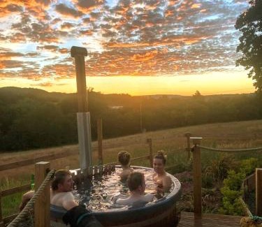 Great Witley Sonstige | Huggeley Hall - Astounding, Chic, Valley Experience with Hot Tub