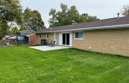 Franklin Haus | Hunter Hideaway: charming 3 bed/ 2 bath