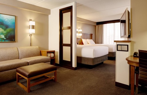 Estero Hotel | Hyatt Place Coconut Point