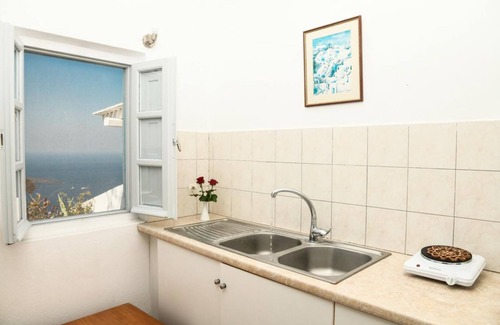 Imerovigli Haus | Iatis View Collection - Adults Only