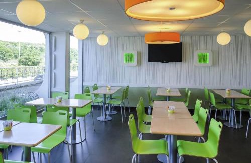 Le Blanc-Mesnil Hotel | ibis budget Aeroport le Bourget Garonor