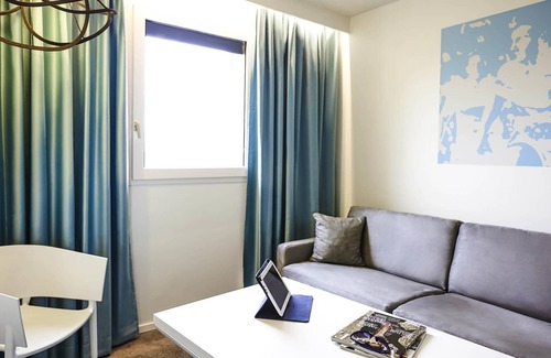 Lalande-Grand Selve Hotel | ibis Styles Toulouse Nord Sesquières