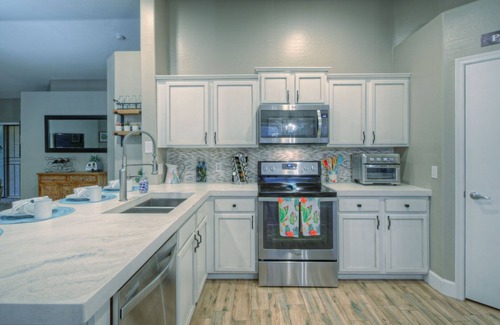 Providence Haus | Resort Living: Privater Pool mit optionaler Heizung; Putting Green; Wanderer / Biker Paradies; Tolles Gebietsschema