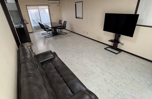 Yamashina Haus | Ideal for sightseeing in Kyoto Pet ok 1min from Meishin Higashi interchange 3LDK