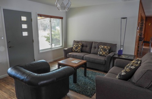 East Tawas Haus | Ideal getaway for nature lovers!