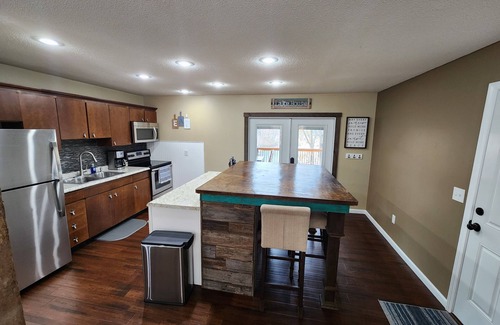 Lake Ozark Haus | Ideal Location 2MM, Lakefront 4 BR House w/ Covered Decks, Private Dock