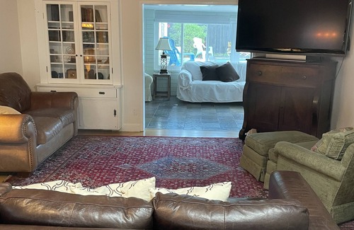 Winter Park Haus | Ideale Lage, Charmantes Haus, geräumig und mit einer vollständigen Runde Pool spielen!