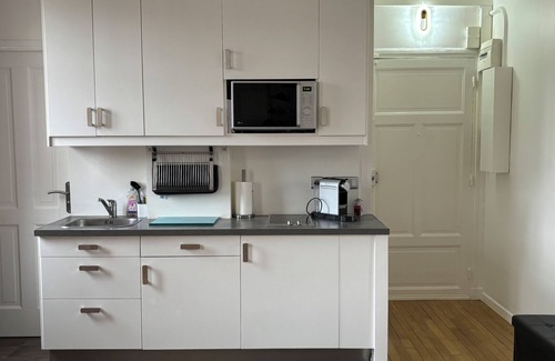 Neuilly-sur-Seine Wohnung | Apartment 10 minutes from the Champs-Elysées