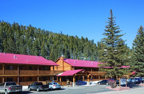 Red River Resort | Idealer Ort für Outdoor-Aktivitäten!