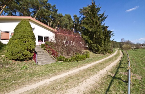 Meesiger Wohnung | Idyllische Ferienwohnung in der Natur am Kummerower See (NR.3)