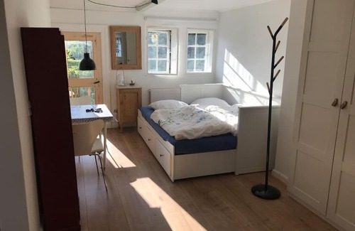 Troense Haus | Idyllisk baghus i det gamle Troense