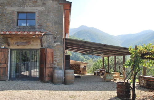 Bivio Pozzo Haus | Il Frantoio - Tuscan Loft between Nature and Relaxation, Private Garden & BBQ