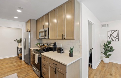 Fox Valley Haus | Imagine… 5 Brs/Game Room