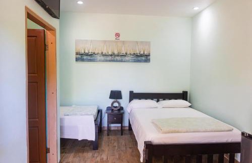Placencia Hotel | Imani's Inn