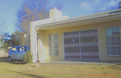 Umtata Haus | Imimangaliso Guest House