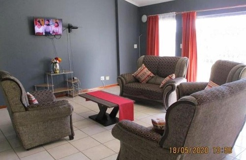 Umtata Haus | Imimangaliso Guest House