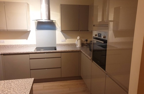 Severn Beach Haus | Immaculate 3-Bed House in Bristol with fast wifi